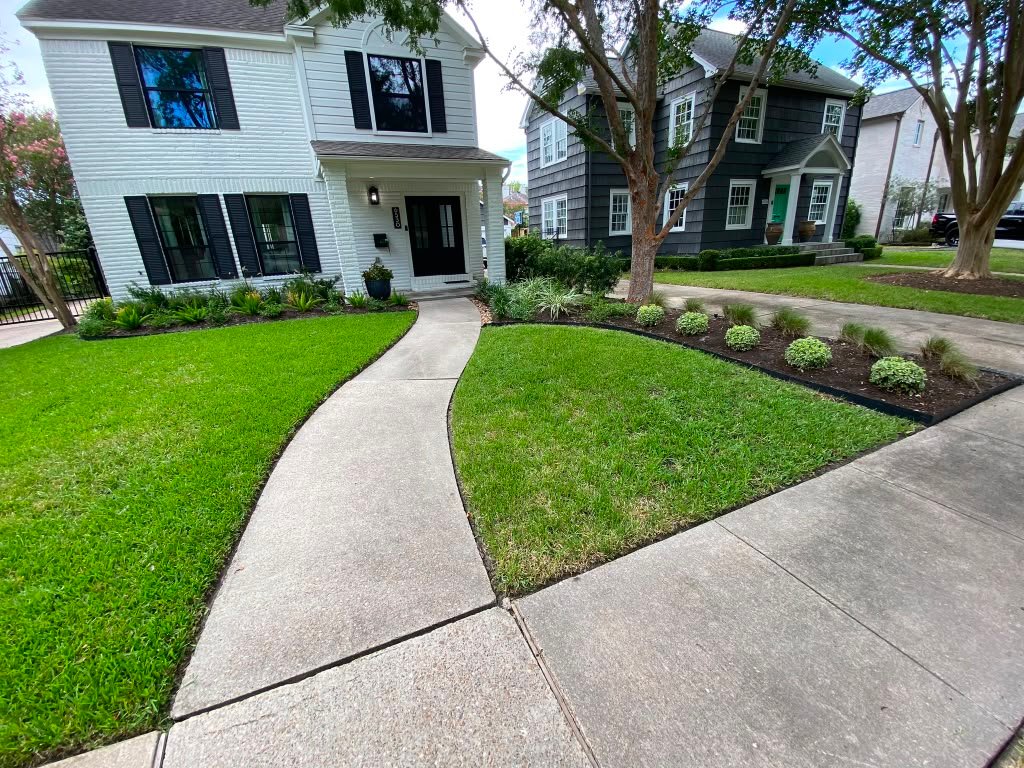 Maintained residential lawn in the Houston area